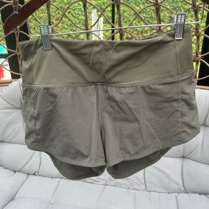 Lululemon Speed Up high rise lines shorts size 6
